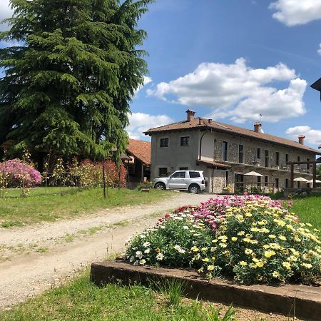 B&B Tenuta Legnate Sesto Calende Buitenkant foto