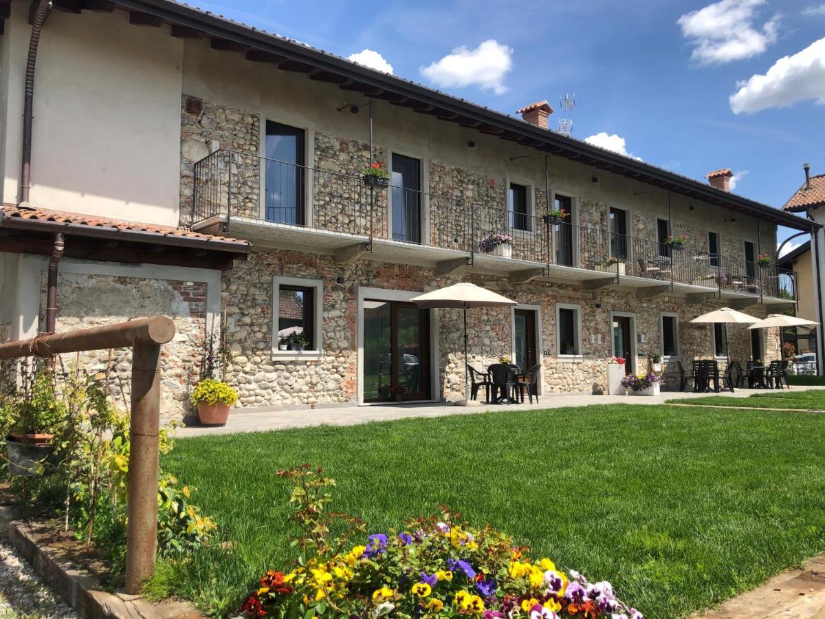 B&B Tenuta Legnate Sesto Calende Buitenkant foto